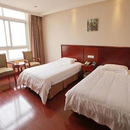 Greentree Inn Jiangsu Changzhou Liyang East Nanhuan Road High Speed Rail Station Business Hotel Buitenkant foto