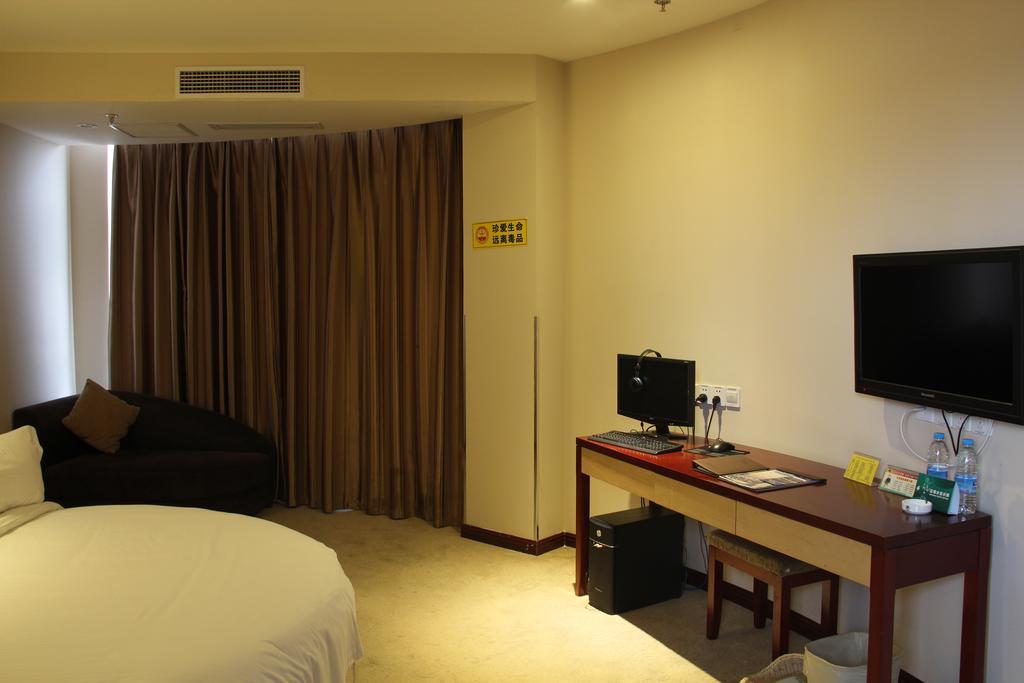 Greentree Inn Jiangsu Changzhou Liyang East Nanhuan Road High Speed Rail Station Business Hotel Kamer foto